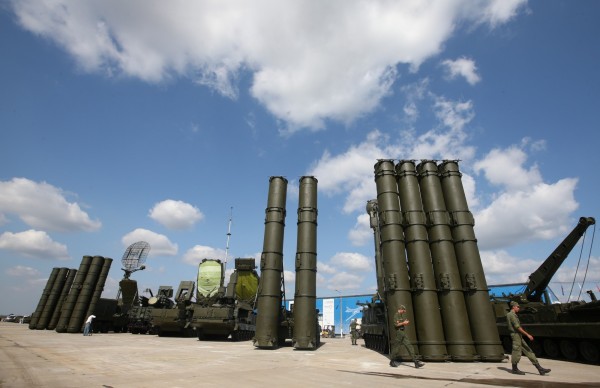 俄國戰略火箭軍司令聲稱，已經制定一系列軍事措施，來應對美國可能退出「中程飛彈條約」的決定。（歐新社）