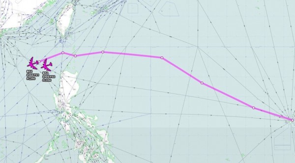 「飛行守望（ Aircraft Spots）」在推特上披露，2架B-52H戰略轟炸機昨從關島的安德森空軍基地起飛，通過巴士海峽後，進入南海空域。（圖擷自twitter）