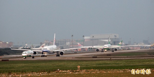 瑪莉亞颱風攪局,桃機今早至明晨將消化634架次班機,出境288架次、入境346架次,所有航班明日(12)將全部恢復正常運作。(資料照)