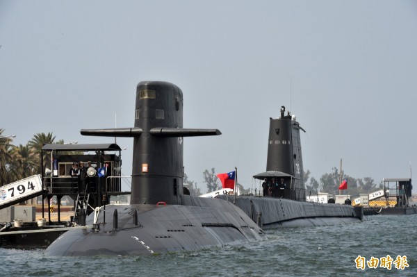 前海軍上校王志鵬指出,潛艦國造政策應該配合「濱海決勝」目標,建議改為打造500噸的近海型潛艦20艘,才能真正符合作戰需求。(資料照,記者張忠義攝)