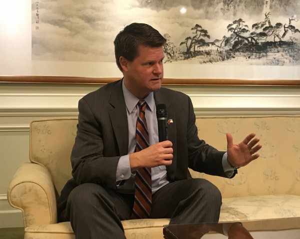 美國國防部亞太助理部長薛瑞福11日表示,美國對台軍售正朝向常態化,且為政府對政府的「外國軍售」關係。(中央社資料照)