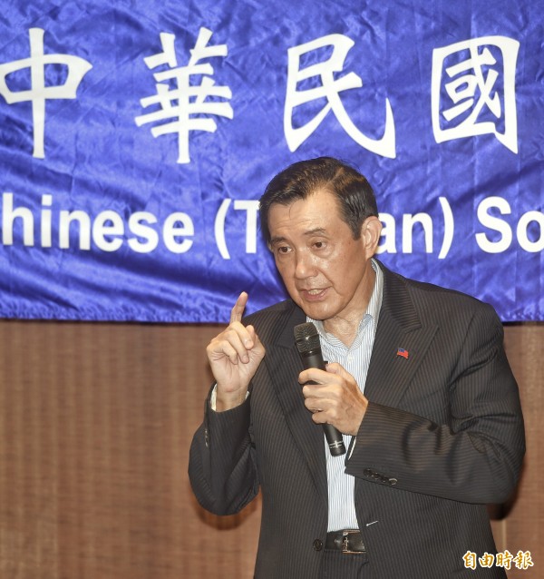 馬英九向外國學生表示,我國的首都為台北。(資料照,記者方賓照攝)
