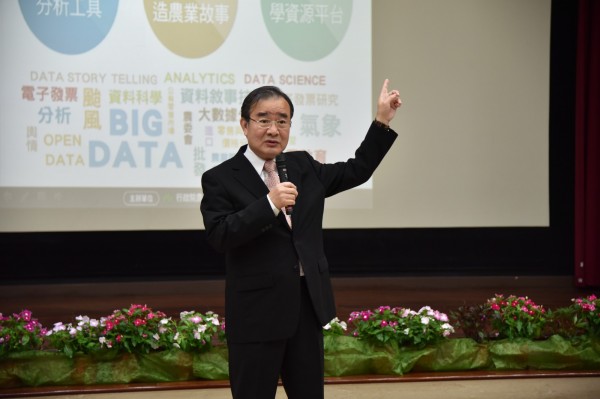 農委會主秘胡忠一接任農糧署署長一職。(圖由農委會提供)