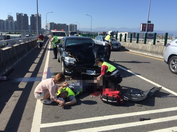 酒駕女駕駛稱自己與友人16日當天清晨吃薑母鴨,遭爆店家當時根本沒營業,疑似說謊。(記者黃捷翻攝)