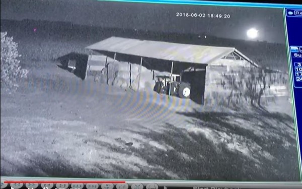 小行星「2018 LA」直飛地球。（取自YouTube）