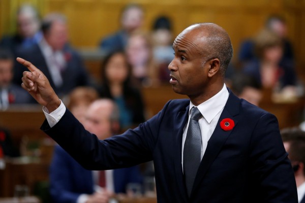 加拿大移民部長胡森宣布，將在3年內新增100萬新移民，以推動經濟成長。（路透）