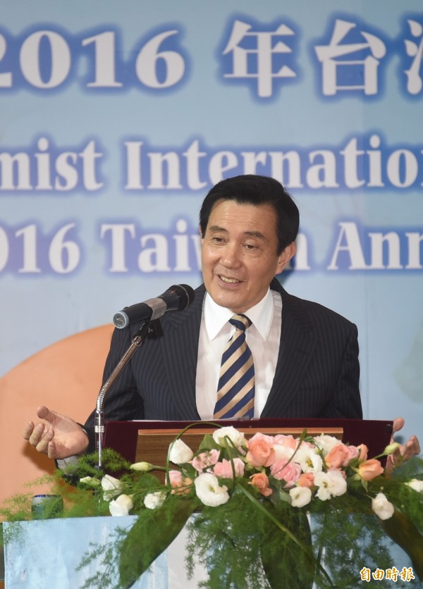 認為馬英九財產來源可議,永社律師團要求司法單位重啟偵查。(記者廖耀東攝)