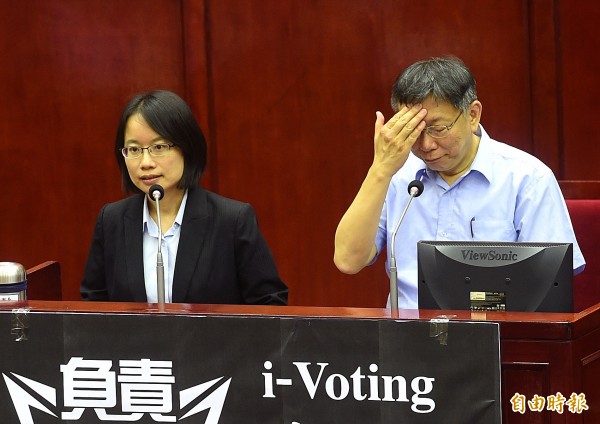 台北農產公司總經理吳音寧爭議不斷,對此,柯文哲今早受訪時表示,吳音寧的問題不解決,民進黨會一直流血,這實在很困擾。(資料照)