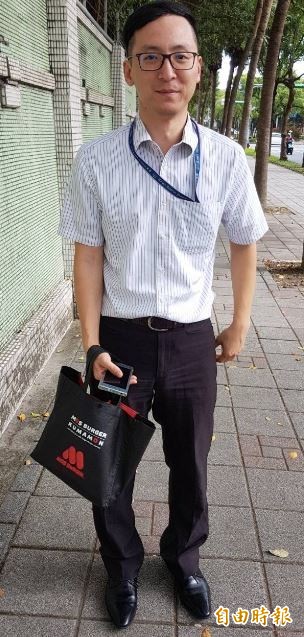 北檢檢察官林逸群,獲今年公務人員傑出貢獻獎。(記者謝君臨攝)