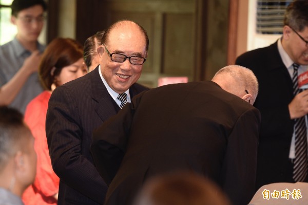 前行政院长郝柏村与另三名退将赴中国武汉参加「中华民族抗战历史教育与抗战精神传承研讨会」。(资料照)