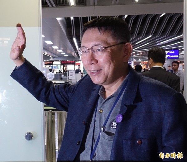 柯文哲相當重視網路。（資料照，記者姚介修攝）