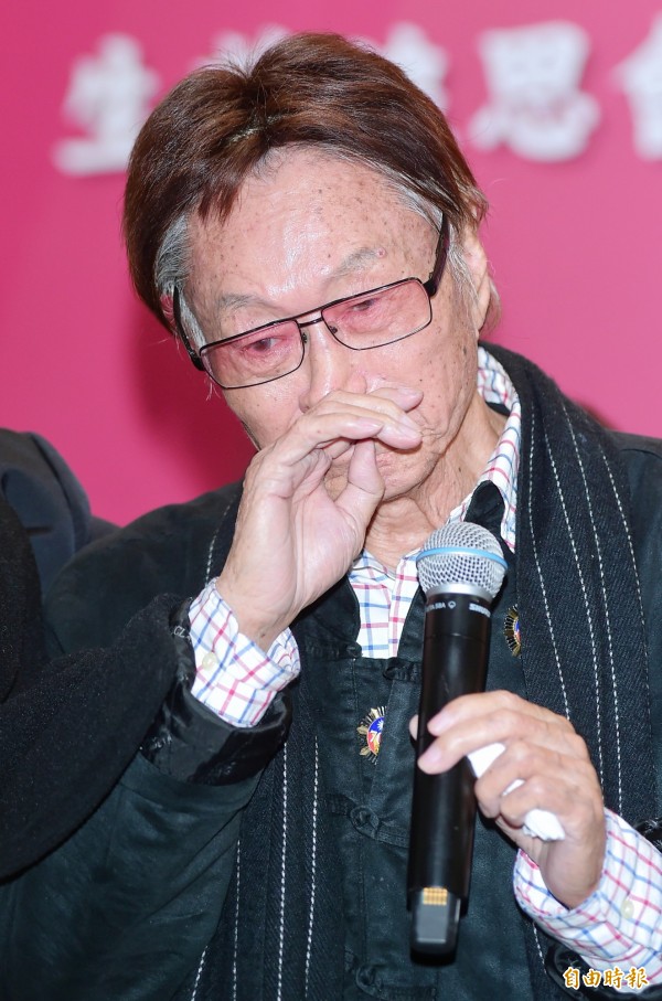 84歲前體育主播傅達仁驚爆他罹患胰臟癌,只剩2個月壽命,積極推動安樂死法案的他將任務交給戰友瓊瑤,希望能讓病人有尊嚴的離世。(資料照,記者王文麟攝)