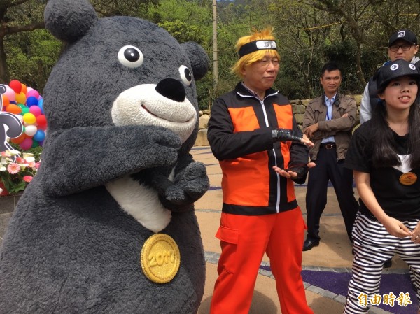 台北市長柯文哲日前打扮成知名漫畫《火影忍者》主角漩渦鳴人,出席竹子湖海芋節開幕儀式。(資料照,記者沈佩瑤攝)