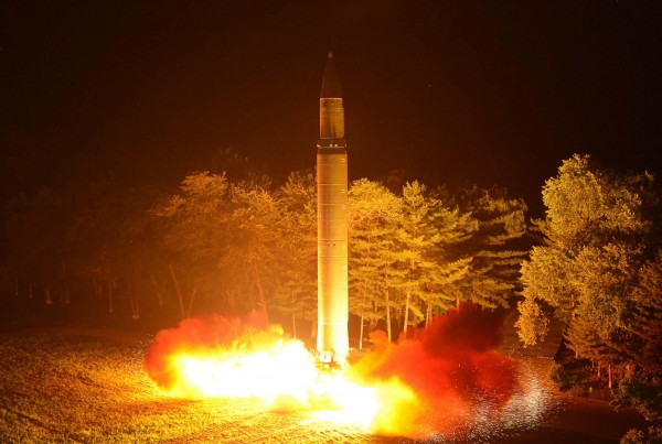 北韓在上個月兩度試射「火星-14型」洲際飛彈,再度引起國際撻伐。(美聯社)
