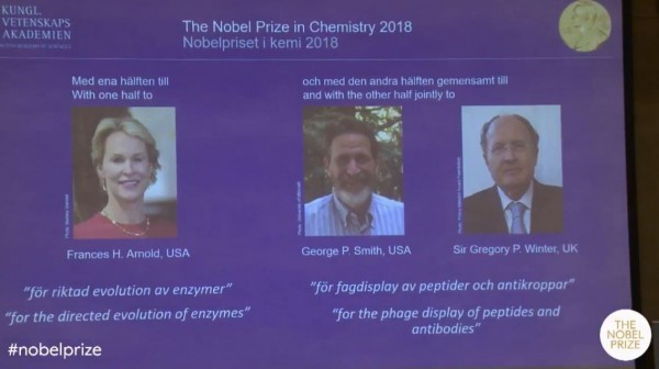 2018諾貝爾化學獎今（3）日揭曉，美國科學家弗朗西絲·阿諾德、美國科學家喬治．史密斯與英國科學家喬治．溫特得獎。（圖擷取自諾貝爾官網）
