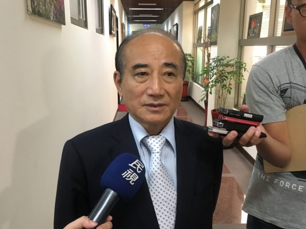 前立法院長王金平（見圖）應邀上「卡提諾狂新聞」，假扮成計程車司機聽取一般人對他最直接的看法。（資料照，記者鄭鴻達攝）