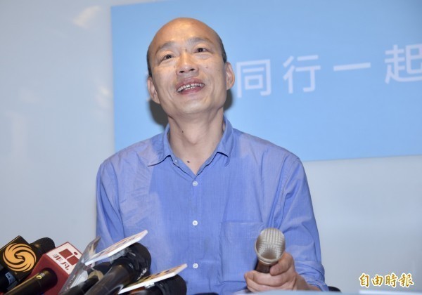 知名作家苦苓對國民黨高雄市長候選人韓國瑜(見圖)提出52個問題,引起討論。(資料照)