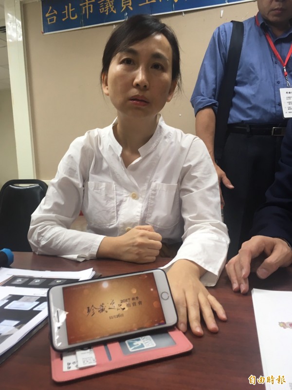 昨甫閉幕的世貿一館「台灣珠寶首飾展」驚傳2億元鑽石竊案，被害人質疑根本是預謀性犯案。（記者蕭婷方攝）