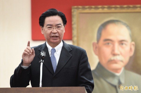 吳釗燮在會中宣布,總統蔡英文將在4月17日到21日拜訪非洲友邦史瓦濟蘭,全程5天。(資料照)