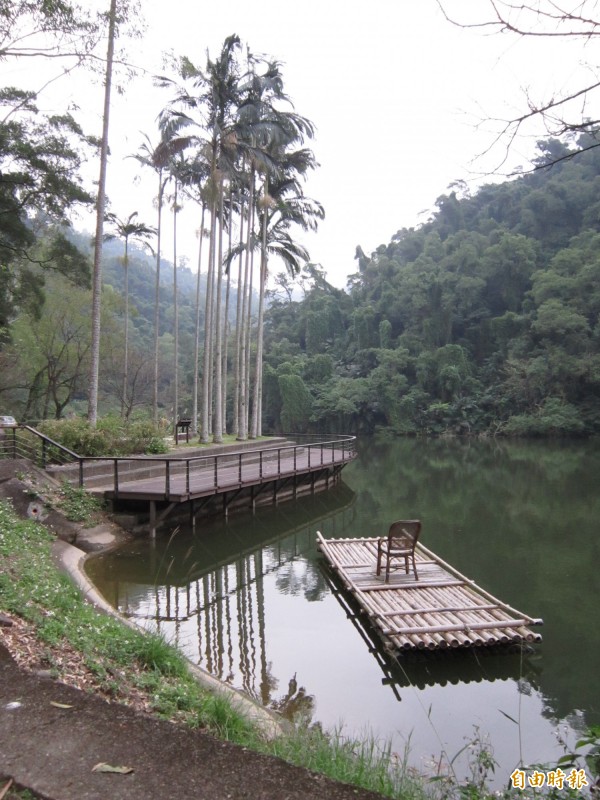 前後慈湖自從民國64年做為蔣介石墓園後，湖水就不再提供農田灌溉，如今將開放提供乾旱時農田灌溉用水。（資料照，記者謝武雄攝）