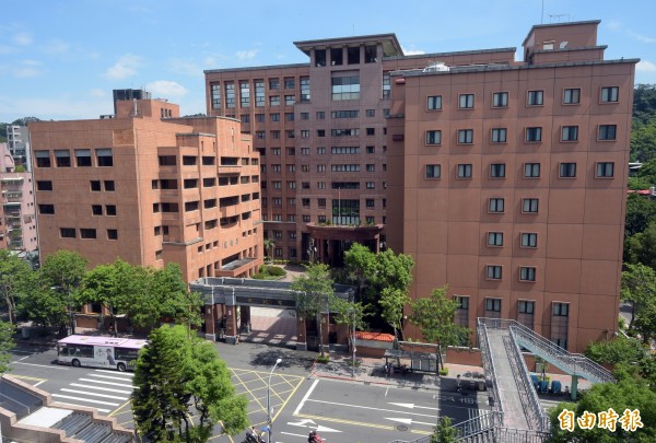 有媒體報導指出,民進黨立委提案修改「考試院組織法」,打算將現有的19位考試委員減到剩下3人。(資料照,記者黃耀徵攝)