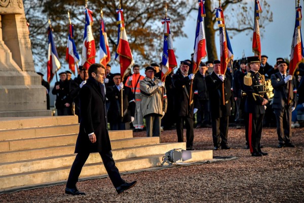 BBC報導指出,馬克宏呼籲建立真的的歐洲軍隊,是想另起爐灶對付俄國威脅。(法新社)