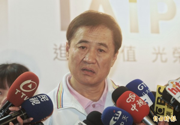 台北市副市長陳景峻今天上午證實,請辭北農董事長一事!(記者林正堃攝)