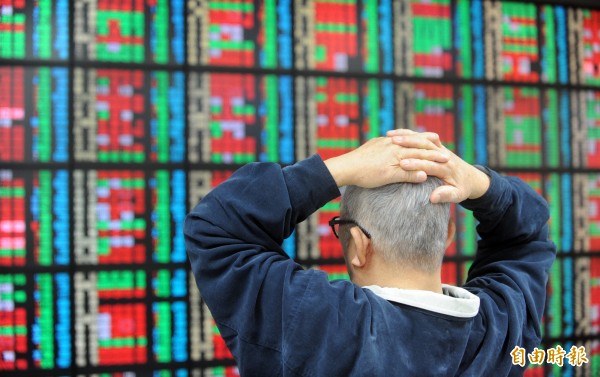 台股收盤上漲20.69點 報10553.57點(資料照,記者王藝菘攝)