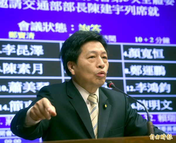 民進黨立委鄭寶清表示，台灣不該再爭中國代表權，希望20個邦交國趕快跟中國建交。（資料照，記者方賓照攝）