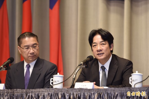 行政院新任院長賴清德(見圖)上任後,撤回前閣揆林全編製的明年度中央政府總預算案重新調整,今天上午經行政院院會通過。(記者叢昌瑾攝)