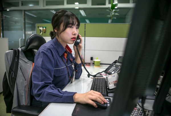 調查報告指出,南韓京畿道地區20-40多歲年齡層無子女的職場女性中,約3成沒有生育計畫。示意圖。(彭博)