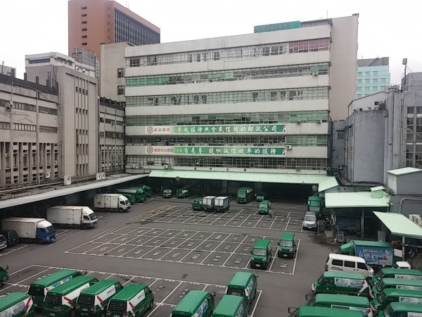 台北郵局後三棟建築。(資料照,北市府文化局提供)