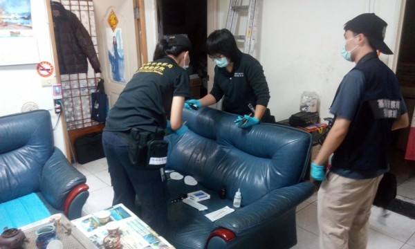 基隆市54歲張姓男子懷疑周姓前妻有「小王」,當兒面持刀砍殺前妻,最高法院今駁回上訴,依家暴殺人未遂罪判處9年有期徒刑,全案定讞。(資料照)