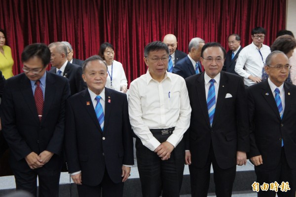 台北市长柯文哲表示将参加大甲妈祖绕境活动。(记者黄建豪摄)
