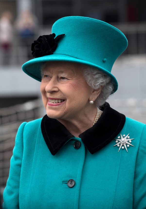 存有機密文件的USB遺落街頭，裡頭包含
英國女王伊莉莎白二世（Queen Elizabeth II）的保安資料。（路透）