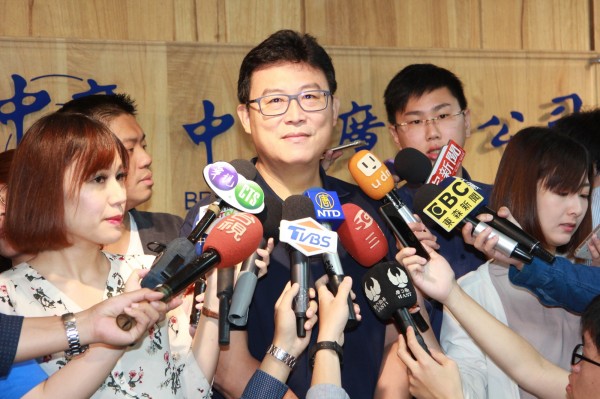 姚文智今天在廣播節目上說,「我只要選輸了,就退出政壇」。(姚文智競選辦公室提供)