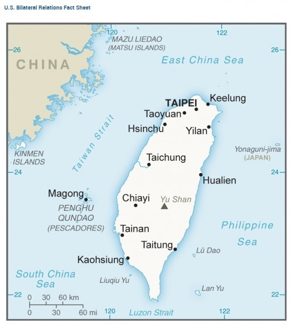 美國國務院網站的台灣簡介部分,採取另闢專頁的方式處理,並未列在中國的網頁內容;台灣和中國底色也不一樣。(擷取自美國國務院官網)