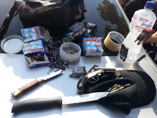 當地警方透露，開槍的2名少年除攜帶槍枝外，還帶了刀械及自製的彈藥。（歐新社）