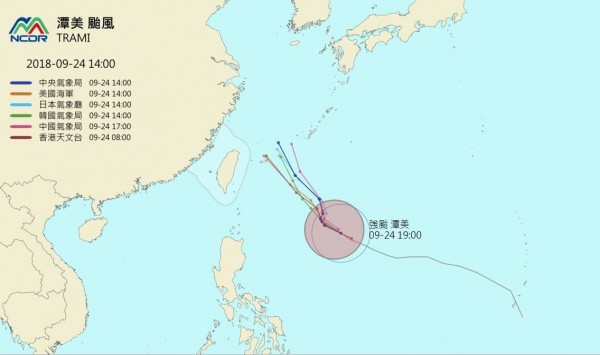 各國最新預測路徑顯示，潭美颱風將往台灣東部外海移動，但仍有可能南移侵襲台灣。（圖擷取自NCDR）