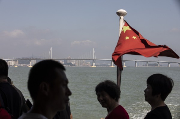 中國重慶市武隆區政府在官網公告,提到重慶市教育考試院發布消息,表示「政審」資料是參加2019大學入學考試的必備資料,更是決定是否錄取大學的重要依據,引發中國輿論一片嘩然。(彭博)
