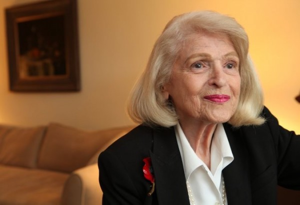 美國同婚合法重要推手溫莎夫人於當地時間週二辭世,享壽88歲。(圖擷自紐約時報)