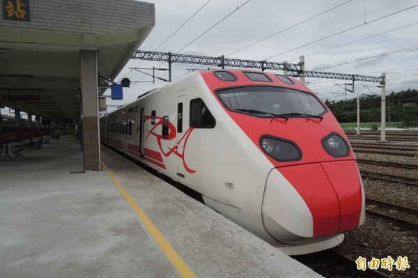台鐵今晚將增開1班列車,以因應台東國慶煙火施放後的北返人潮。(資料照,記者張存薇攝)