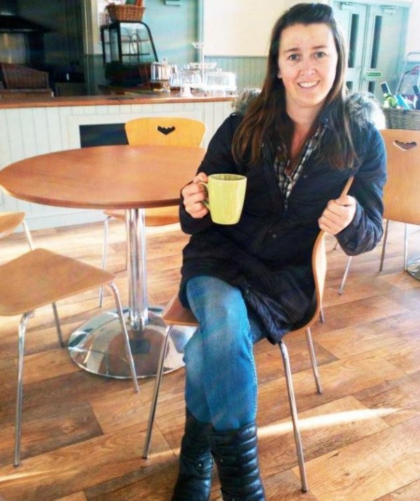 女主角波頓育有3名子女。（Tracey Bolton）（圖擷取自推特）