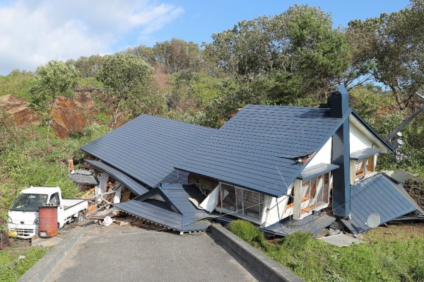 日本北海道遭芮氏規模6.7強震襲擊,死傷人數增至44死660傷。(法新社)