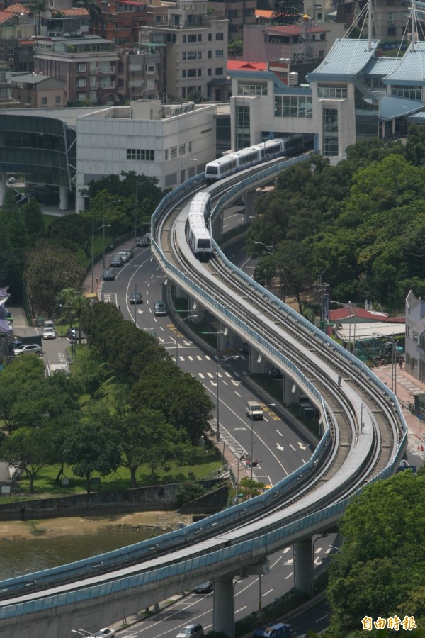 汪灵犀提到从捷运到公车、火车等交通设计,可以看出整个台湾「以人为本」的理念。(资料照,记者刘荣摄)