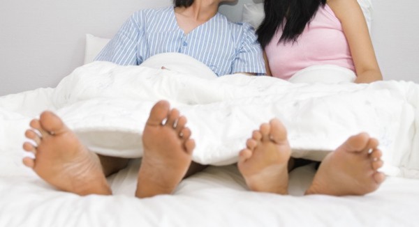 檢方認為,廖女在沒警方陪同的情況下,自行保存旅館內床單、衛生紙等,是有瑕疵的證物,難以認定俞男、黃女發生姦淫行為,予以不起訴處分。(情境照)