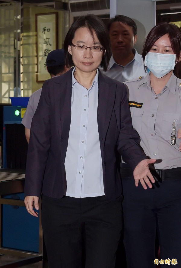 北農總經理吳音寧首赴北檢。(記者黃耀徵攝)