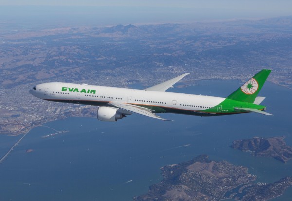 長榮航空宣布,9月14至20日,獲核准恢復每天1班往返台北─大阪航班,但實際起降時間仍需等待關西機場核發。(資料照,長榮航空提供)