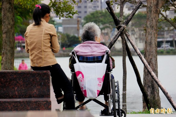 截至今年7月底，我國外勞人數已上升到近65萬8千人，其中包含41萬3千名產業外勞，24萬5千社福外勞。圖為示意圖。（資料照，記者鹿俊為攝）