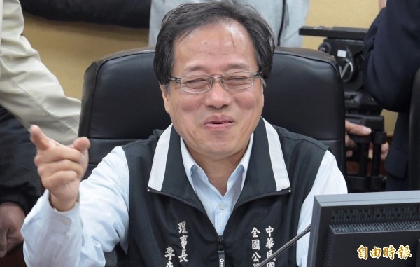 軍公教年改本月1日上路,全國公務員協會理事長李來希稱,好市多因為年改上路變得門可羅雀。(資料照)
